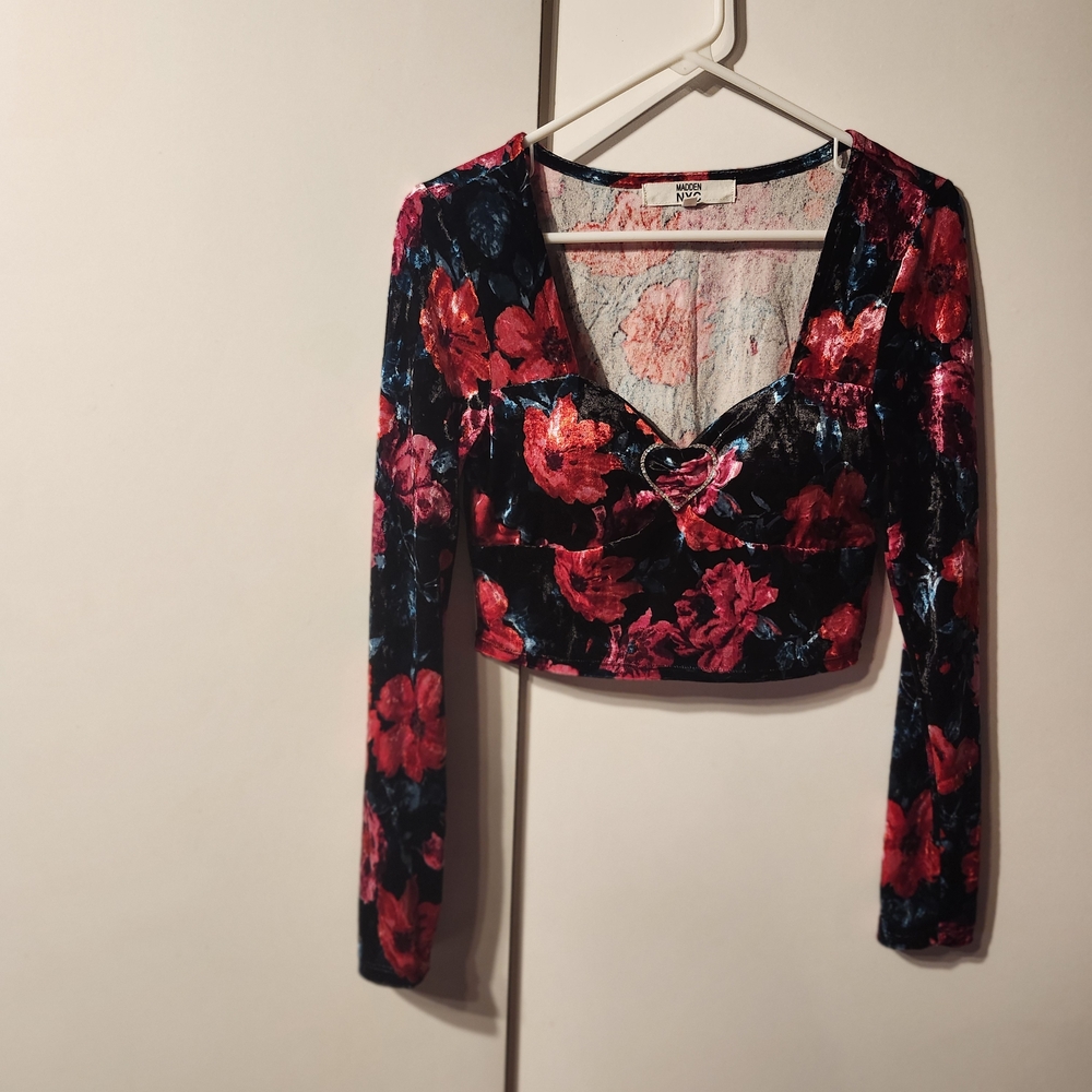 Vibrant Floral Long Sleeve Crop Top